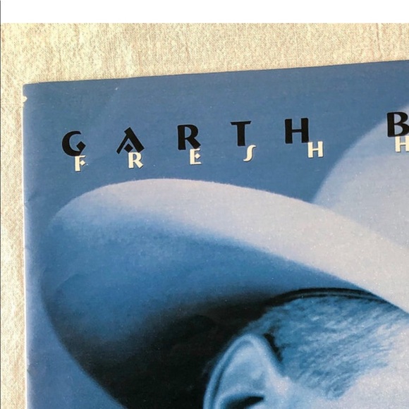 ! 1 Page/2 Sides frm VTG ‘96 Country America Magazine, Garth B, Lady Stetson Ad - Picture 6 of 7